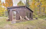 Others 7 Trout Lake Ranch Cottage: 10 Acres w/ Beach Access