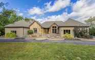 Others 6 Luxurious Finger Lakes Home w/ Game Room & Deck!