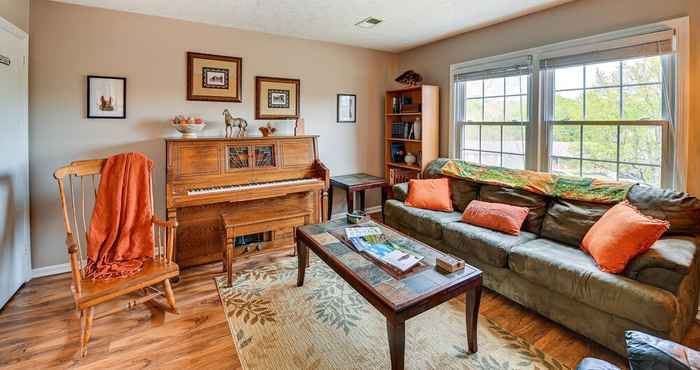 Lainnya Cozy Lexington Townhome ~ 3 Mi to UK Campus!