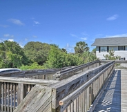 Others 5 Pawleys Island Condo Retreat w/ Beach Access!