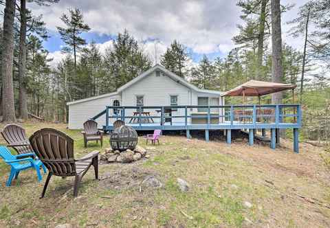 Others Upstate Escape Near Schroon River & North Creek!