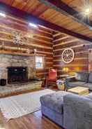 Primary image Cozy Log Cabin: 6 Mi to Great Smoky Mtns NP!