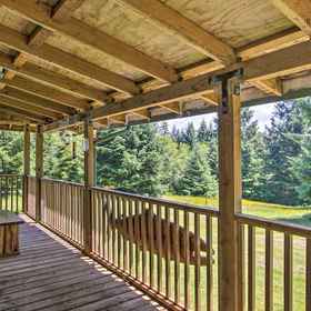 Interior 1 Serene South Bend Family Escape; Dogs Welcome, Khách sạn Washington