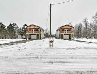 อื่นๆ 2 Lovely Elmira Cabin w/ Deck, 18 Mi to Gaylord