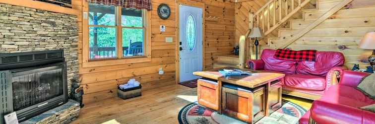 Others Bryson City Cabin Rental w/ Hot Tub!