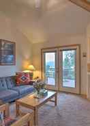 ภาพหลัก Airy Resort-style Klamath Falls Townhome w/ Deck!