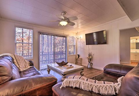 Others Cozy Cottage - 14 Miles to Smoky Mtn Natl Park!