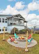 Imej utama Smoky Mountain Home w/ Porch, Fire Pit & Hot Tub!