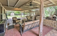 Others 5 Kerrville Area Home w/ Outdoor Entertainment Space