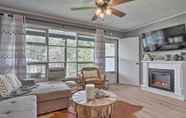 Others 5 Chic Flat Rock Condo w/ Balcony + Lake View!