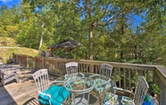 Others 2 Lovely Lake Hartwell Retreat: Dock, Deck & Grill!