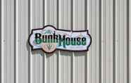 Khác 4 Renovated Bunkhouse on 12-acre Horse Farm!