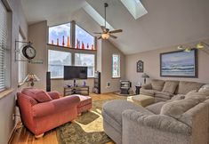 Others 6 Waldport Beach House w/ Loft, Grill & Ocean Views!