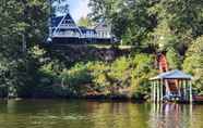 อื่นๆ 4 Riverfront Retreat on 4 Acres w/ Private Dock