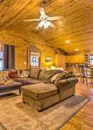 Imej utama Pet-friendly Cabot Cabin w/ Fenced Yard!