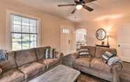 Others 6 New Bern Retreat w/ Fire Pit ~ 1 Mi to Dtwn!