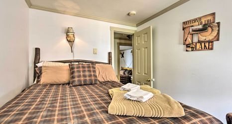 其他 2 Townhome w/ Deck: Walk to Mirror Lake & Main St!