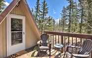 Others 4 Sunny Muddy Moose Cabin w/ Fire Pit & Mtn Views!