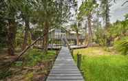 Lainnya 3 Breezy St George Island Escape w/ Private Dock!