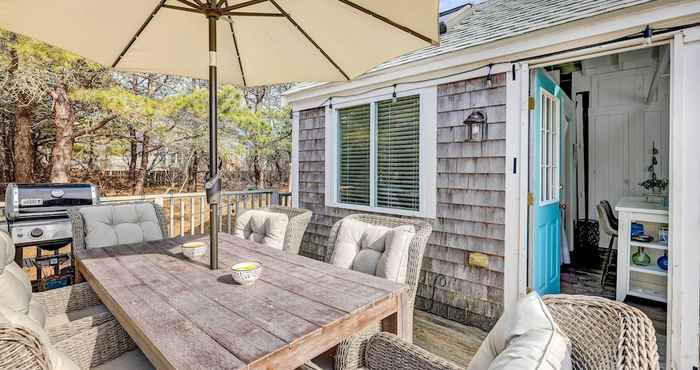 Others Serene Cape Cod Vacation Rental: Walk to Bay!