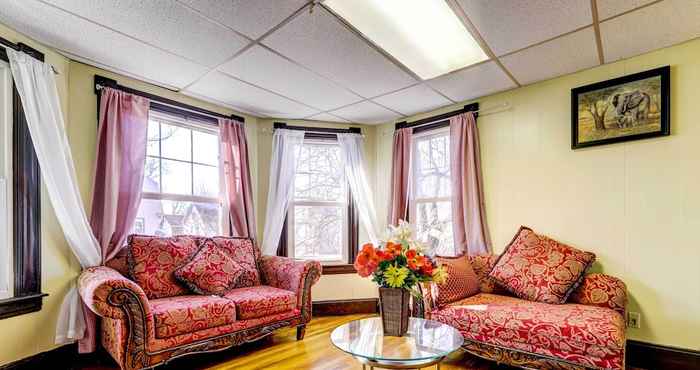 Others Pet-friendly Springfield Vacation Rental!