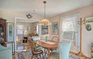 Khác 3 Pet-friendly Hyannis Home w/ Stream Views!