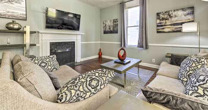 Others Renovated Downtown Raleigh Abode