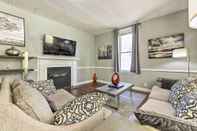 Others Renovated Downtown Raleigh Abode