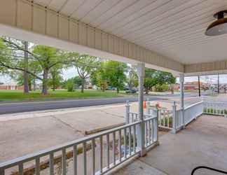 Lain-lain 2 Canton Home w/ Porch < 1 Mile to First Monday!