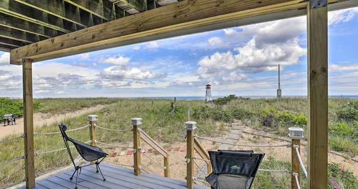 Others Charming Oceanfront Home on Salisbury Beach