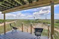 Others Charming Oceanfront Home on Salisbury Beach