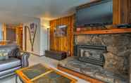 Others 7 Winter Park Condo w/ Hot Tubs, 3 Mi to Ski Resort!