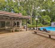 Others 6 Modern Hampton Bays Home w/ Outdoor Pool!