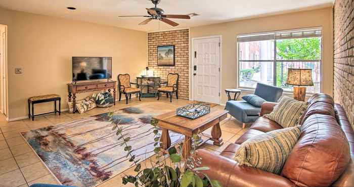 Lain-lain Airy Tulsa Condo Near Downtown & Arkansas River!