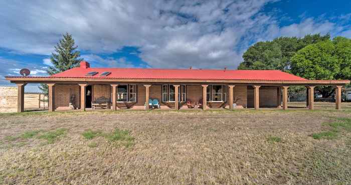 Others Rustic Ranch Retreat w/ Yard: 16 Mi to Ski Apache!