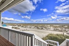 Others Bright Fernandina Beach Townhome: Walk to Ocean!