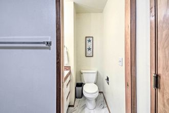 Others 4 Unique Port Ludlow Home w/ 3 Decks & Hot Tub!