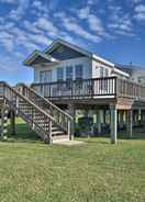 Imej utama Galveston Cottage w/ Deck: Walk to Beach!