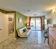 Others 4 Vintage Downtown Vegas Retreat < 3 Miles to Strip!