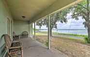 Others 6 Pet-friendly Auburndale House w/ Lake Views!