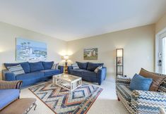 Others 4 Ft Lauderdale Apt w/ Pool - 1 Mi to Beach Access!