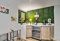 อื่นๆ 2 Sunny Seminole Home: Grill, Fire Pit & Fenced Yard