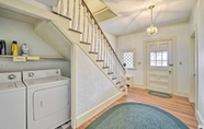 Others 6 Apt on Vineyard Haven Near Nantucket Sound!