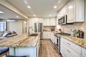 其他 4 Coastal Carlsbad Home: 1 Mi to Beach & Downtown