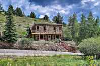 Others Cozy Home W/deck & Mountain Views, Walk to Casinos