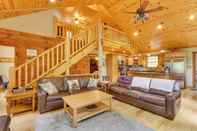 Lainnya Rustic Cabin w/ Hot Tub - 7 Miles to Hocking Hills