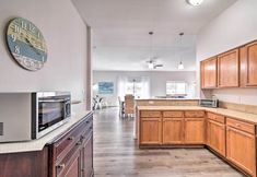 Khác 3 Dog-friendly Canalfront Condo in Ocean Shores