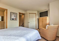 其他 4 Idyllic Redmond Townhome w/ Furnished Deck!