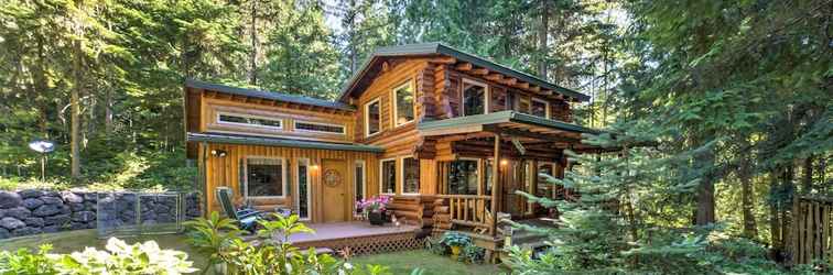 Lain-lain Rustic Sequim Cabin w/ Fire Pit & Forested Views!