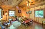 Lainnya 3 Rustic Sequim Cabin w/ Fire Pit & Forested Views!